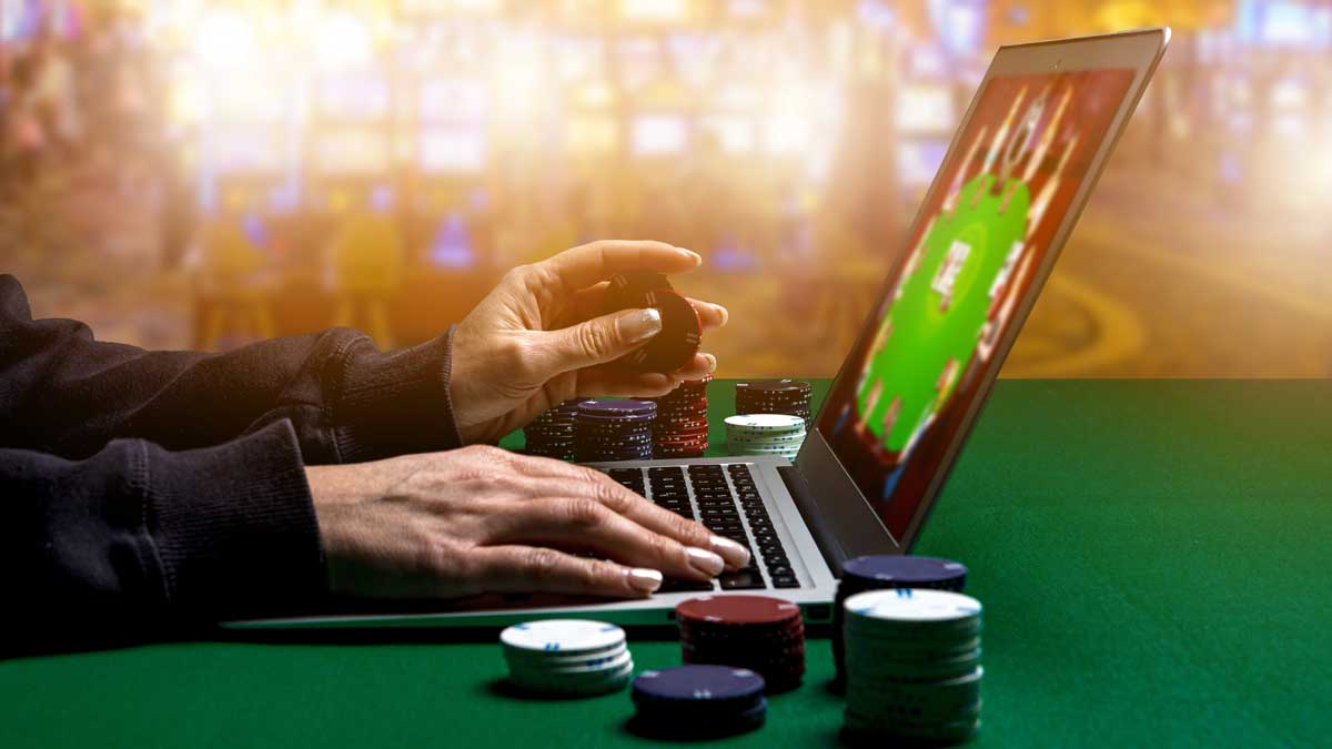 Necessity of playing poker online in detail 